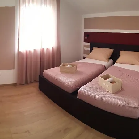 Nimaro Apartman, Okrug Gornji Apartman Trogir