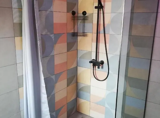 Nimaro Apartman, Okrug Gornji *