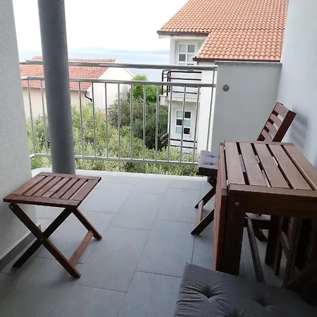 Nimaro Apartman, Okrug Gornji Apartament *